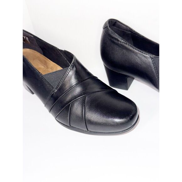 Clarks Rosalyn Adele Black Leather Shootie Block Heel Bootie Pump Office Sz 8 - Picture 4 of 14